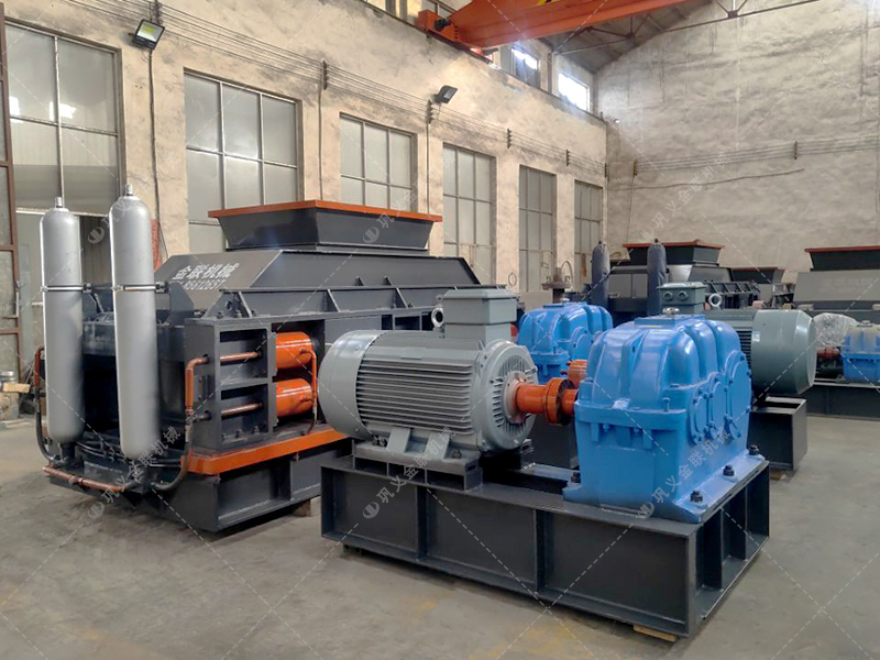 1810液壓對輥制砂機一小時產(chǎn)量多少？