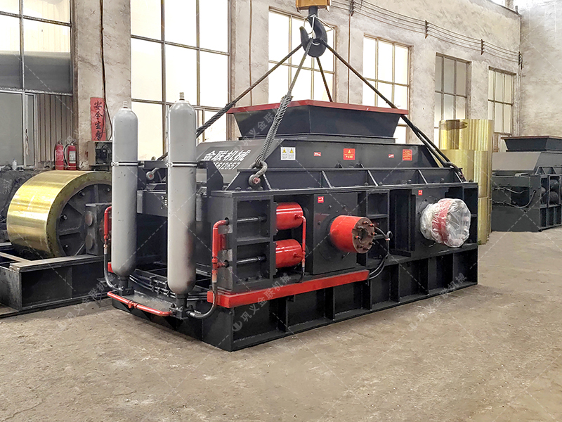 礦用液壓對輥制砂機如何實現(xiàn)砂石細碎與高產(chǎn)雙提升？