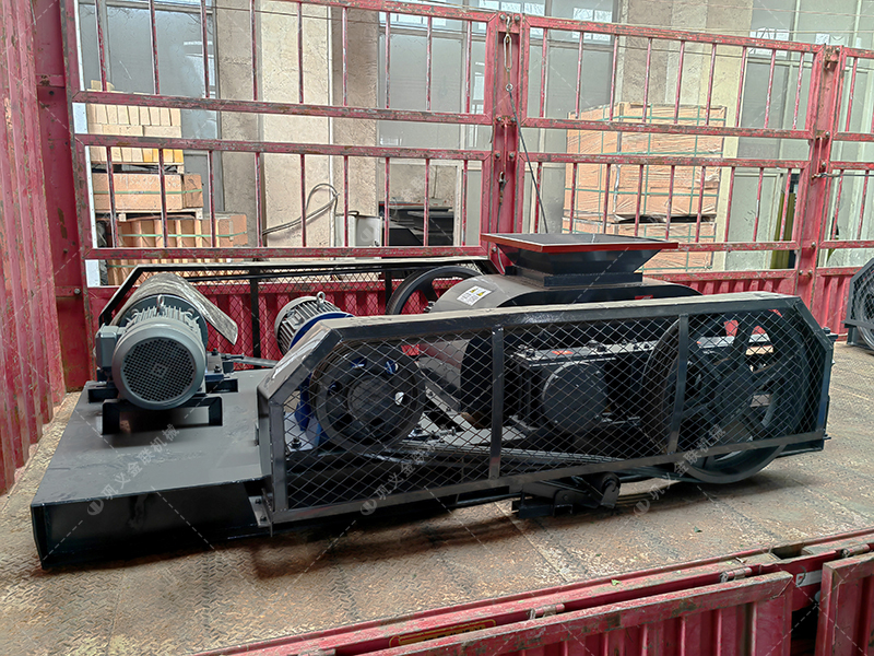 為何越來越多的礦山選擇雙齒輥而非顎式破碎機？這3點很關(guān)鍵！