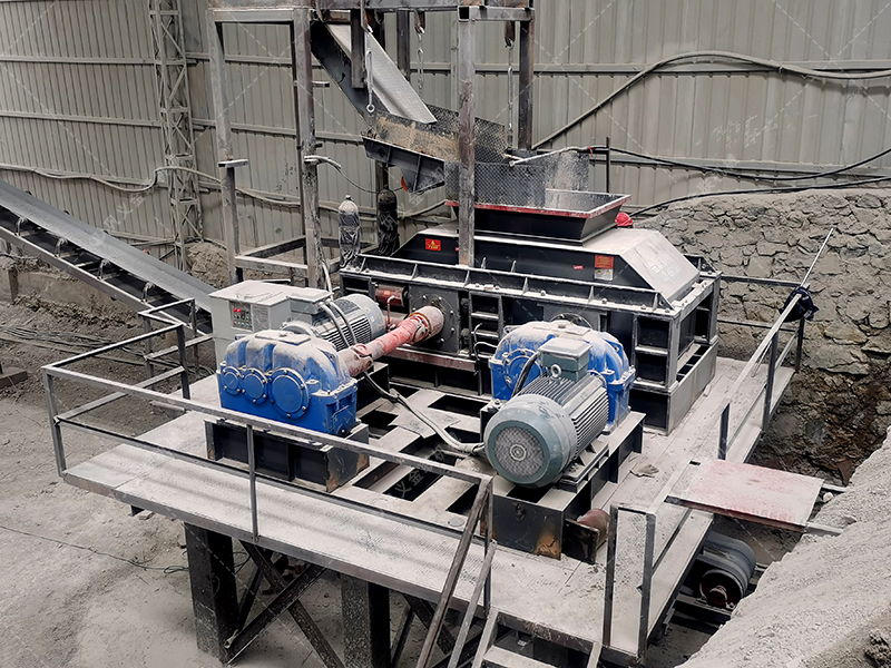 價(jià)格迷霧：影響一臺(tái)液壓對(duì)輥制砂機(jī)成本的四大核心因素